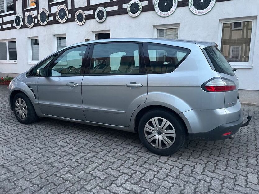 S-Max