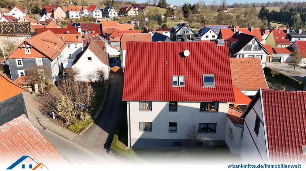 Haus zum Kaufen in Heuthen 230.000 € 214 m² 7 zimmer