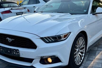 Ford Mustang 85.000 km 24.900 &euro; Duderstadt 37115