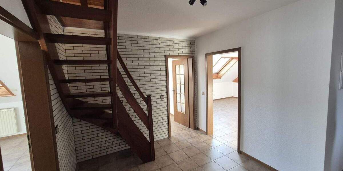 Doppelhaushälfte Witzenhausen Hundelshausen - 5 Zimmer, 160 m&sup2;, 1.150&euro; | Angebot:25969894