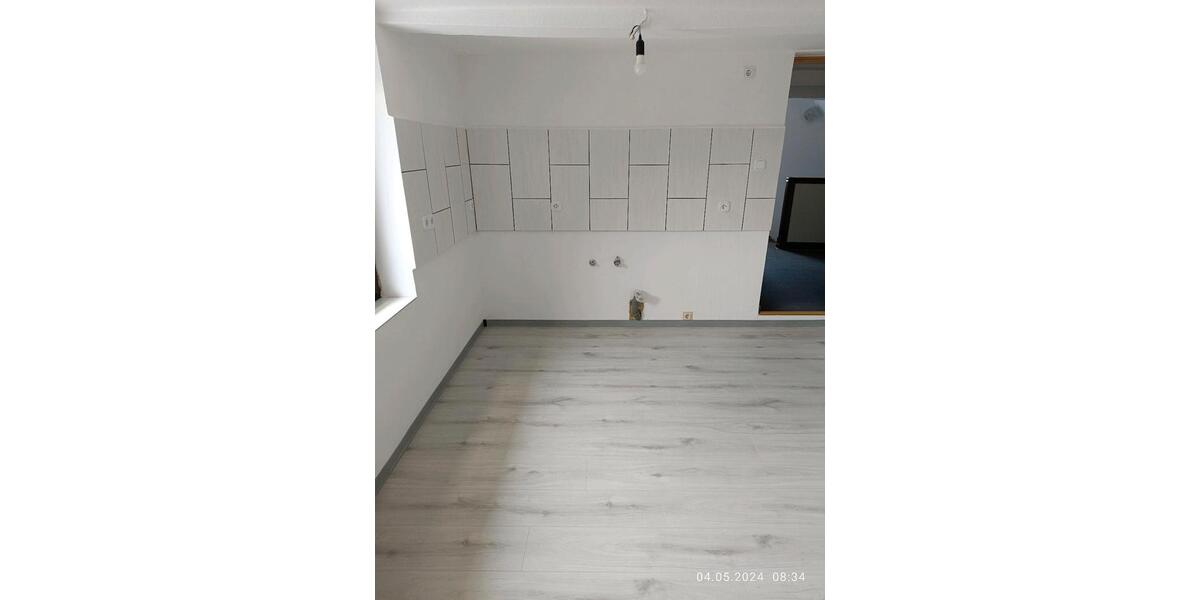 Etagenwohnung Göttingen Elliehausen / Esebeck - 4 Zimmer, 96 m&sup2;, 800&euro; | Angebot:26272832