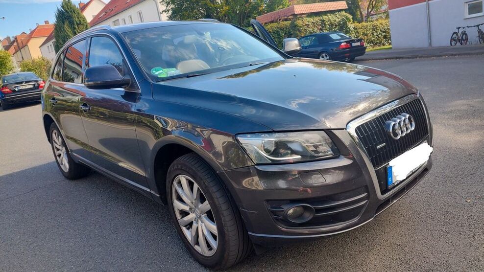 Audi Q5 328.700 km 8.888 € Göttingen 37085