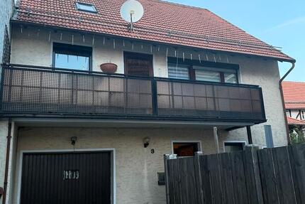 Haus Moringen - 5 Zimmer, 180 m&sup2;, 980&euro; | Angebot:25286187