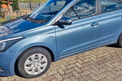 Hyundai i20 9.000 km 9.000 &euro; Gieboldehausen 37434