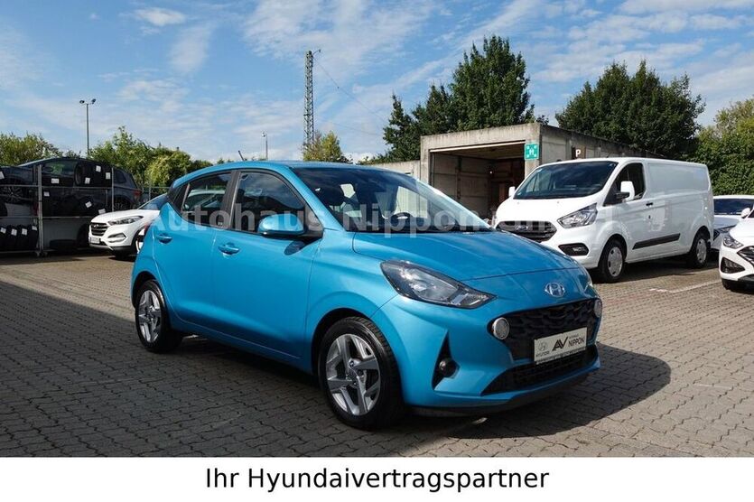 i10