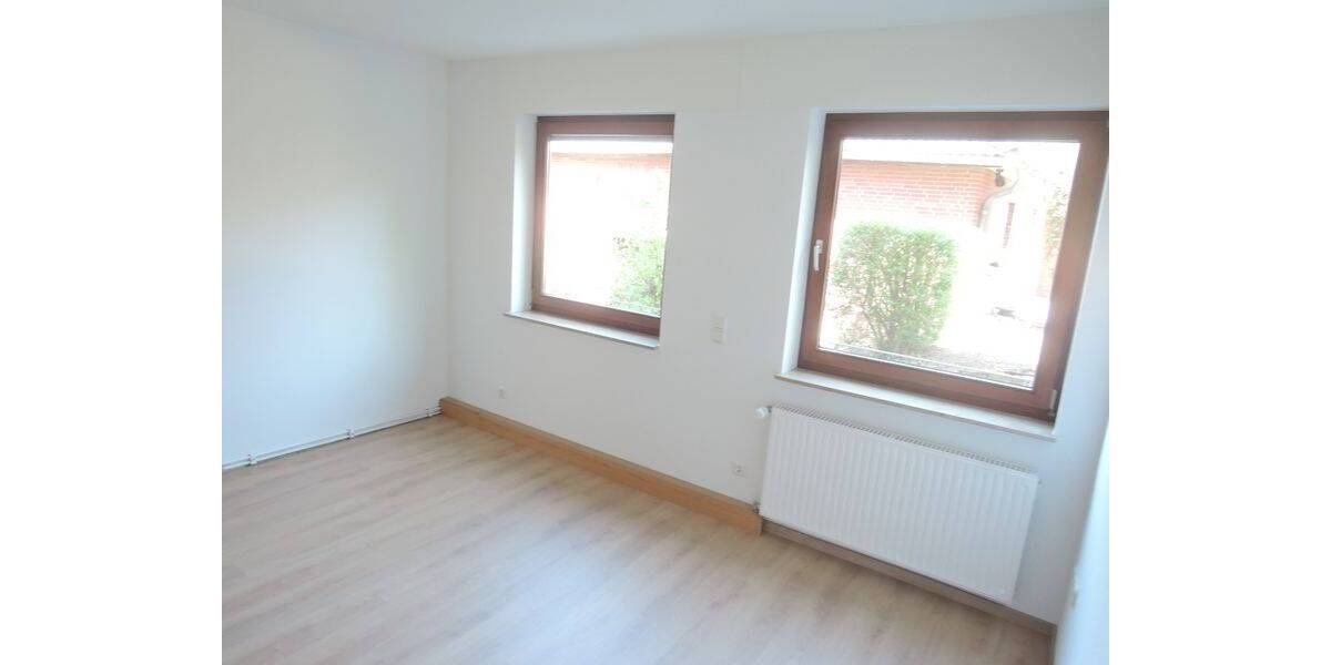 Etagenwohnung Northeim - 2 Zimmer, 64 m&sup2;, 600&euro; | Angebot:26379736