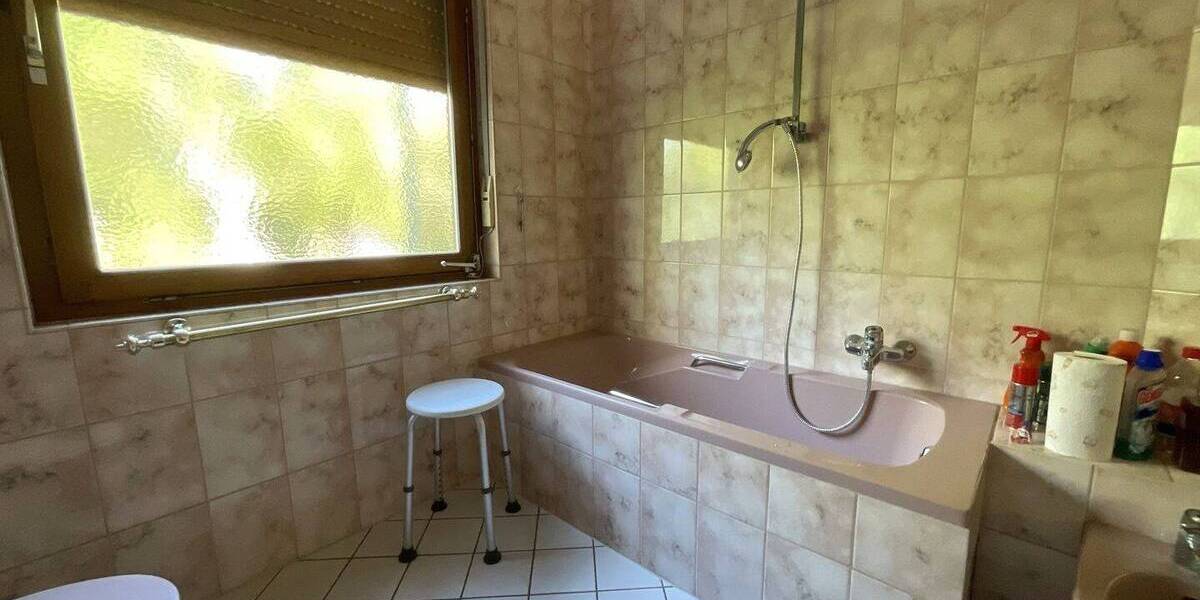 Einfamilienhaus Bad Sooden-Allendorf Allendorf - 8 Zimmer, 179 m&sup2;, 178.000&euro; | Angebot:26471155