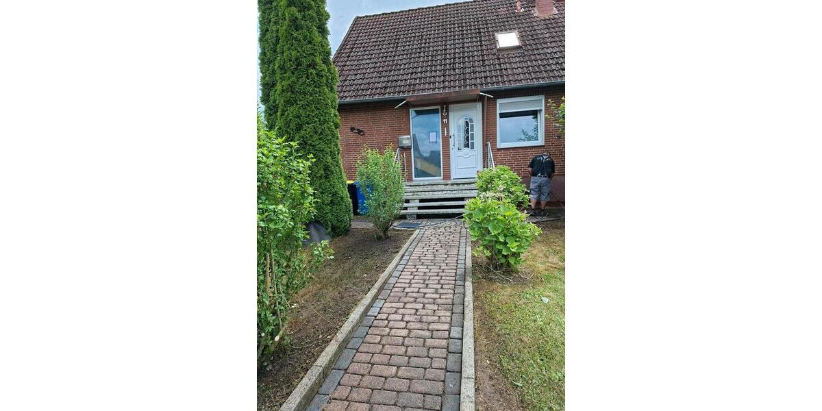 Einfamilienhaus Dransfeld - 6 Zimmer, 150 m&sup2;, 360.000&euro; | Angebot:27026625