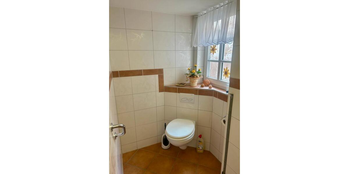 Erdgeschoßwohnung Witzenhausen Dohrenbach - 3 Zimmer, 106 m&sup2;, 930&euro; | Angebot:26351486