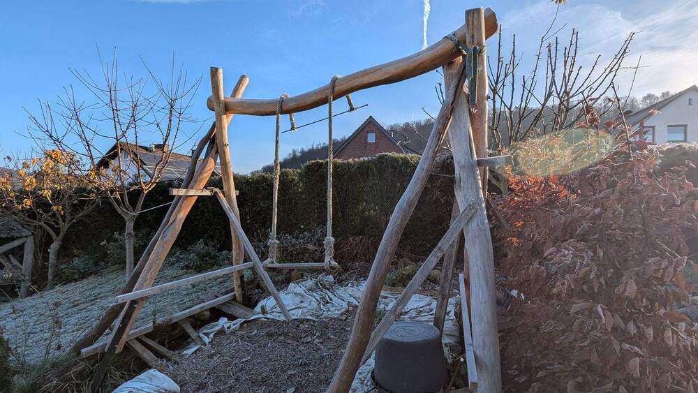 Ein starker Anfang ist gemacht - Wohnhaus in Ortsrandlage mit Natur vor der Tür 5 zimmer