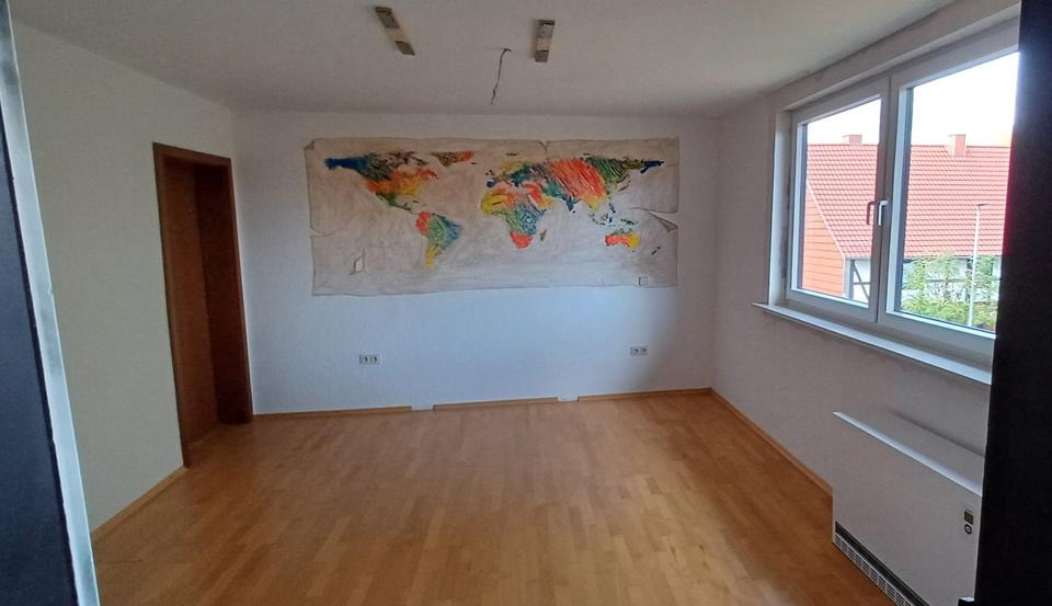 Einfamilienhaus Nörten-Hardenberg Hardenberg - 7 Zimmer, 200 m&sup2;, 1.200&euro; | Angebot:23107790