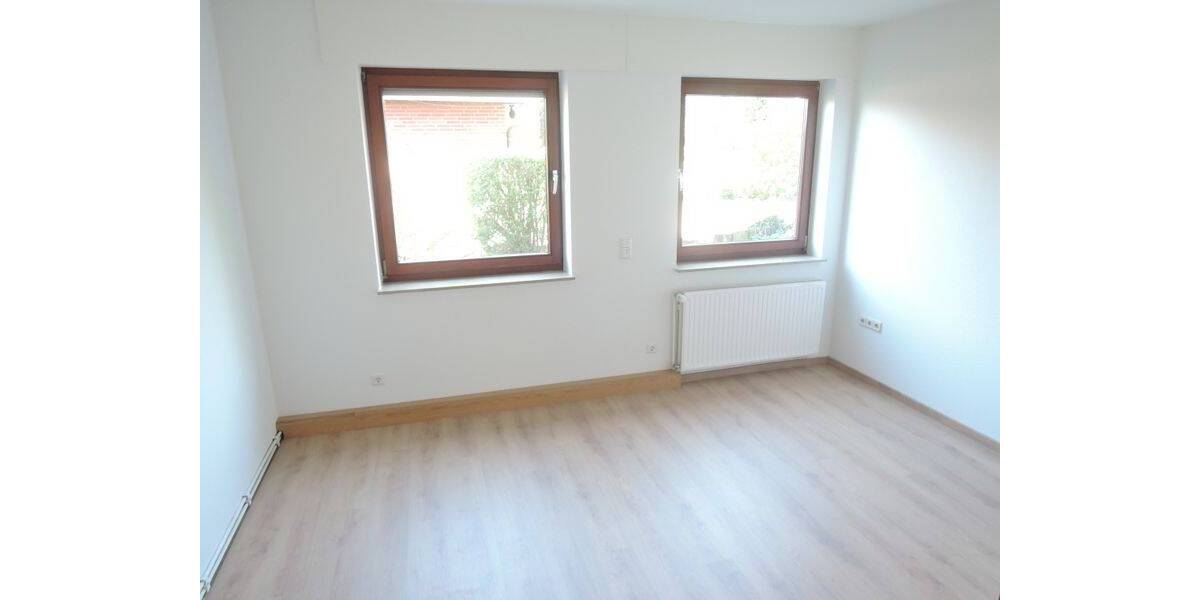 Etagenwohnung Northeim - 2 Zimmer, 64 m&sup2;, 600&euro; | Angebot:26379736