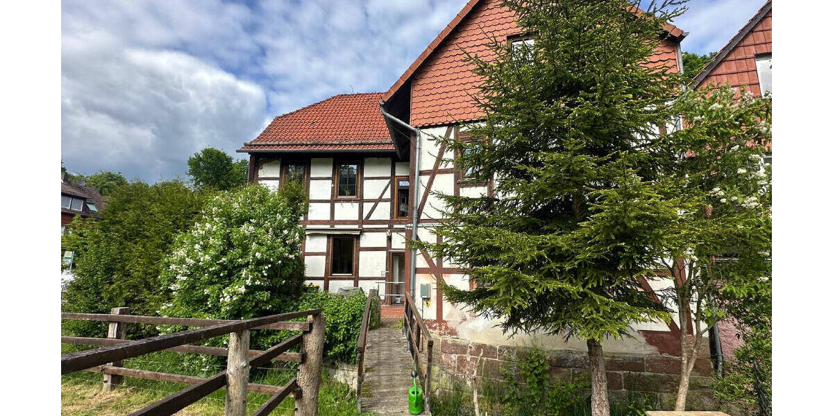 Mehrfamilienhaus, Wohnhaus Gleichen / Bremke Bremke - 7 Zimmer, 167 m&sup2;, 185.000&euro; | Angebot:25797515
