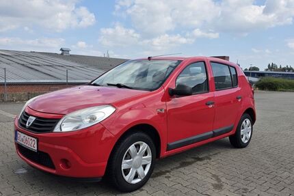 Dacia Sandero 76.000 km 3.000 &euro; Rosdorf 37124