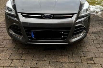 Ford Kuga 146.000 km 8.990 &euro; Göttingen 37081