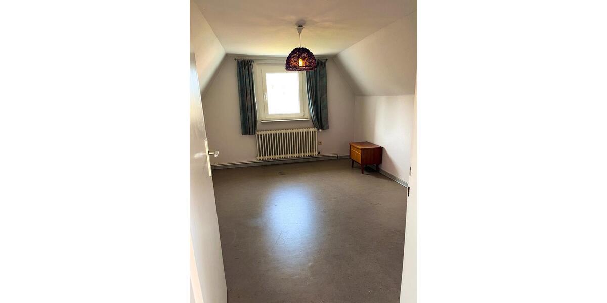 Einfamilienhaus Witzenhausen - 10 Zimmer, 220 m&sup2;, 220.000&euro; | Angebot:26162367