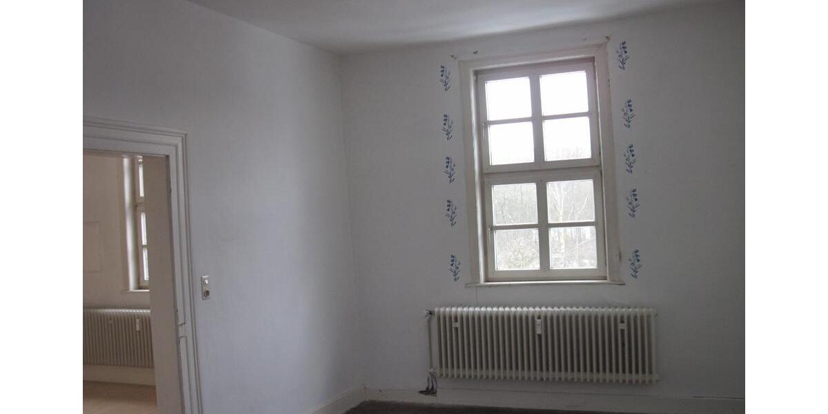 Etagenwohnung Adelebsen - 10 Zimmer, 850&euro; | Angebot:23425631