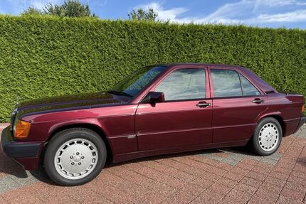 Mercedes-Benz 190 122.425 km 15.900 € Staufenberg 34355