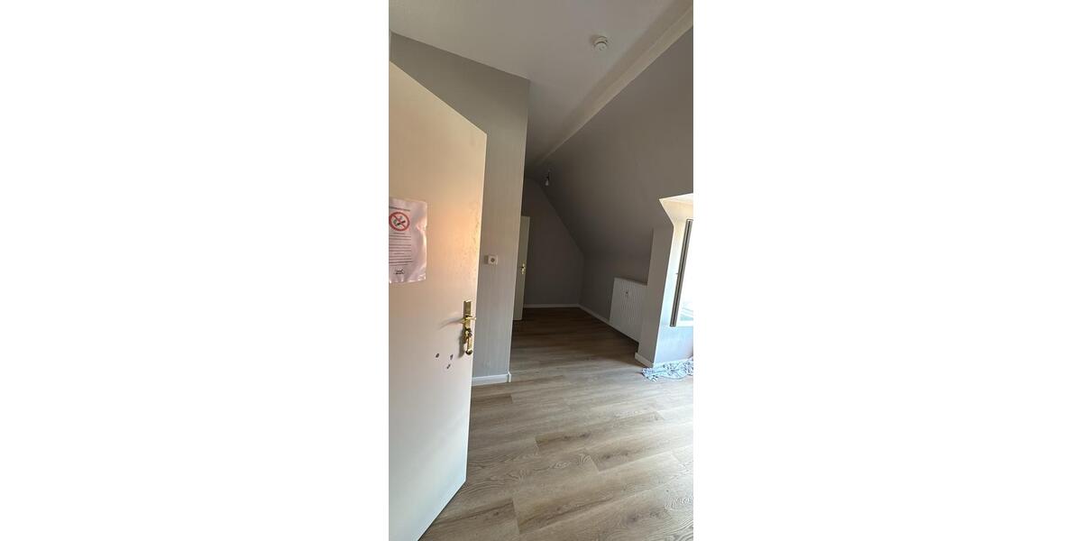 Dachgeschoßwohnung Northeim - 4 Zimmer, 89 m&sup2;, 890&euro; | Angebot:26483400