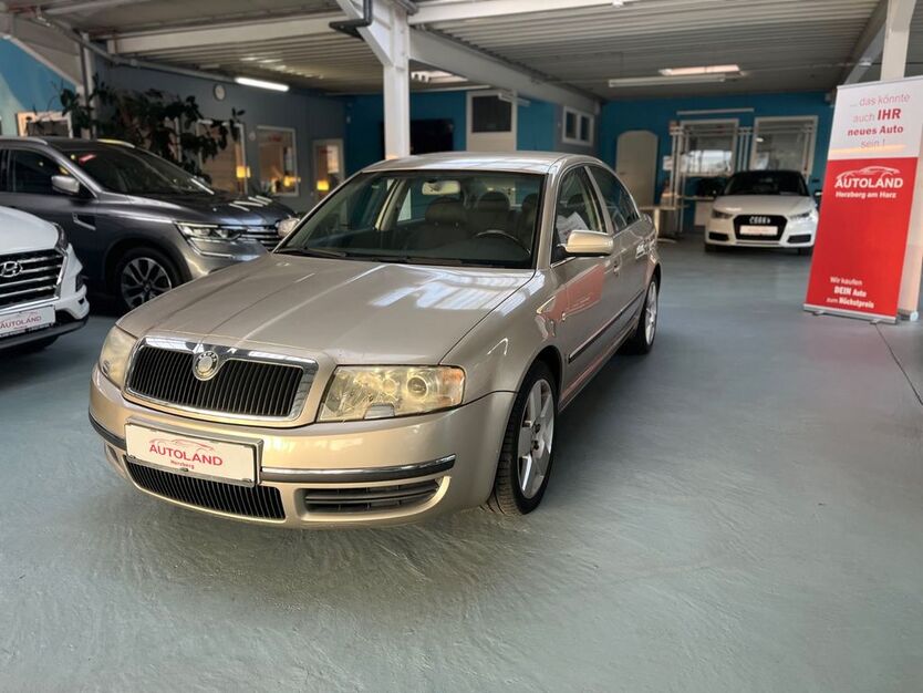 Skoda Superb 172.000 km 3.450 € Herzberg 37412