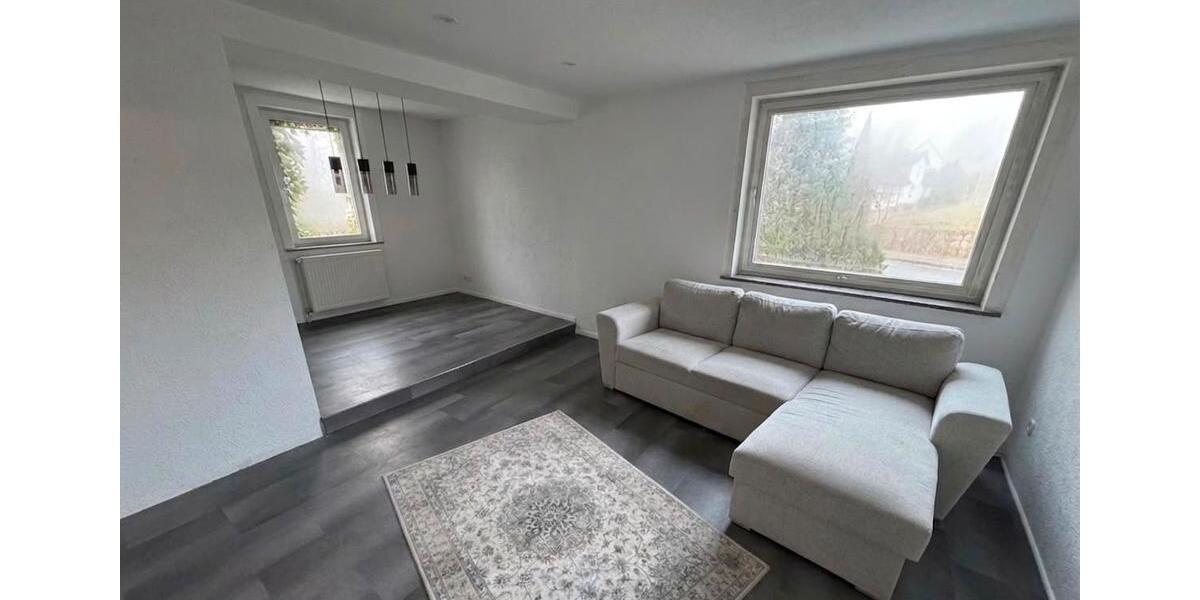 Einfamilienhaus Hardegsen - 6 Zimmer, 103 m&sup2;, 120.000&euro; | Angebot:26863451
