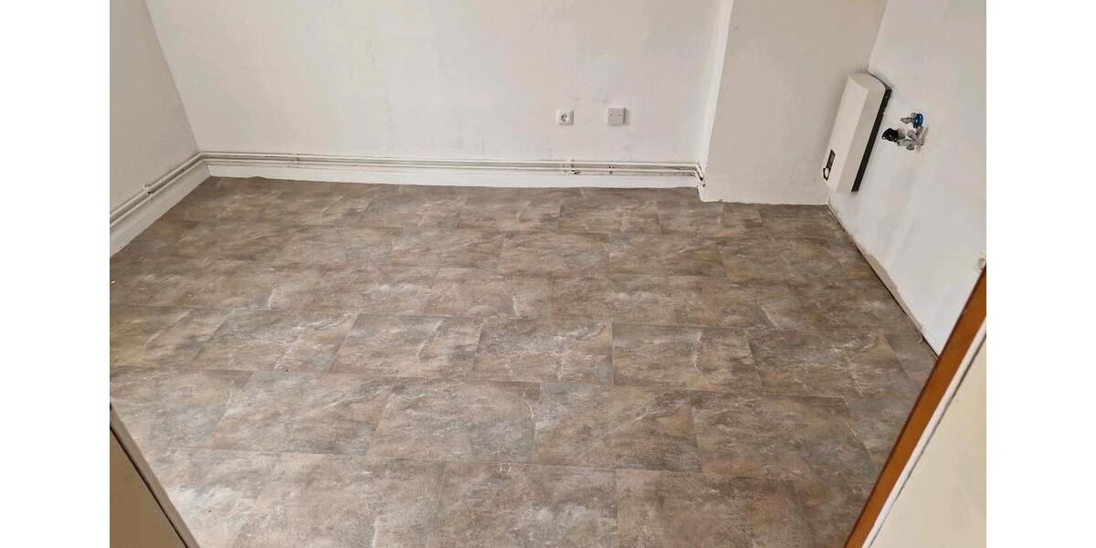 Etagenwohnung Hann. Münden - 7 Zimmer, 200 m&sup2;, 950&euro; | Angebot:26412515