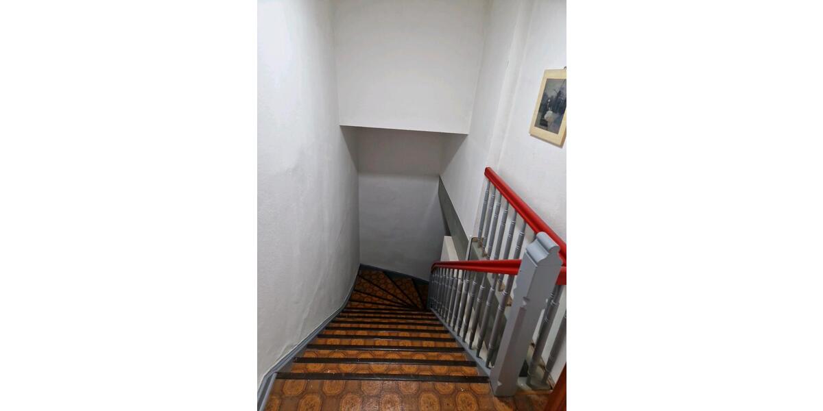 Etagenwohnung Hann. Münden - 7 Zimmer, 200 m&sup2;, 950&euro; | Angebot:26412515