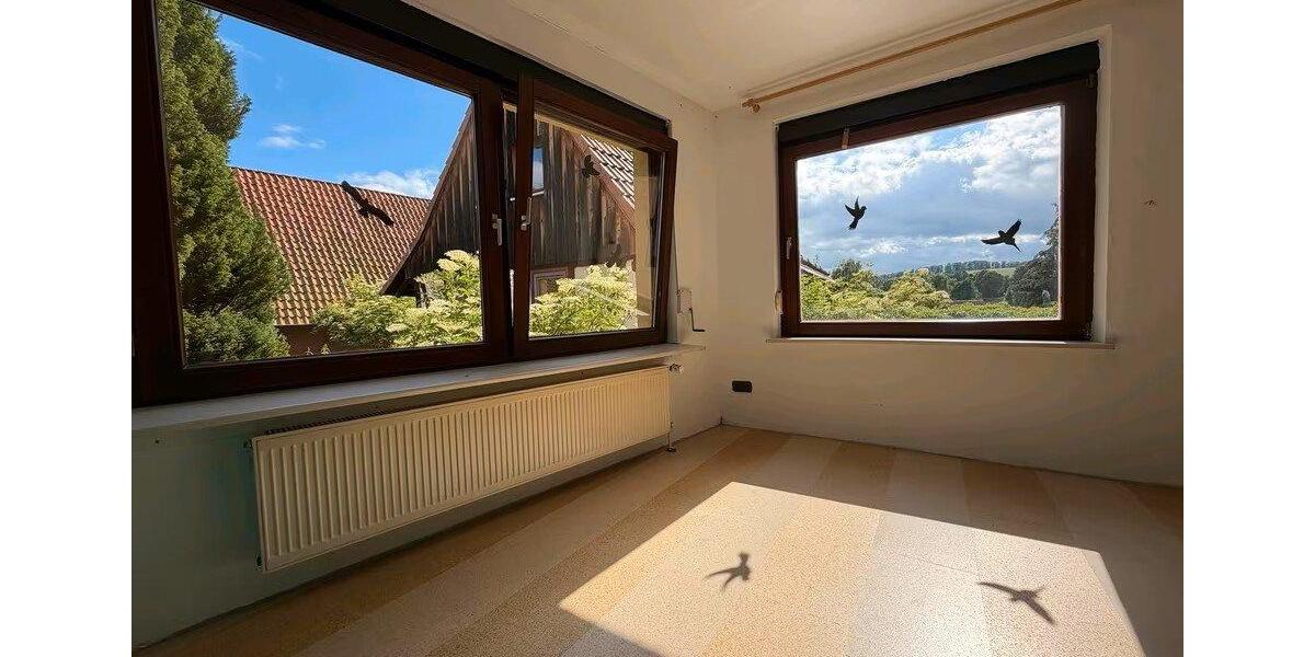 Einfamilienhaus Gleichen - 9 Zimmer, 220 m&sup2;, 350.000&euro; | Angebot:27120589
