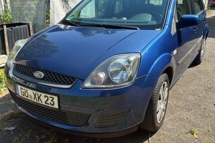 Ford Fiesta 129.500 km 1.400 &euro; Göttingen 37081