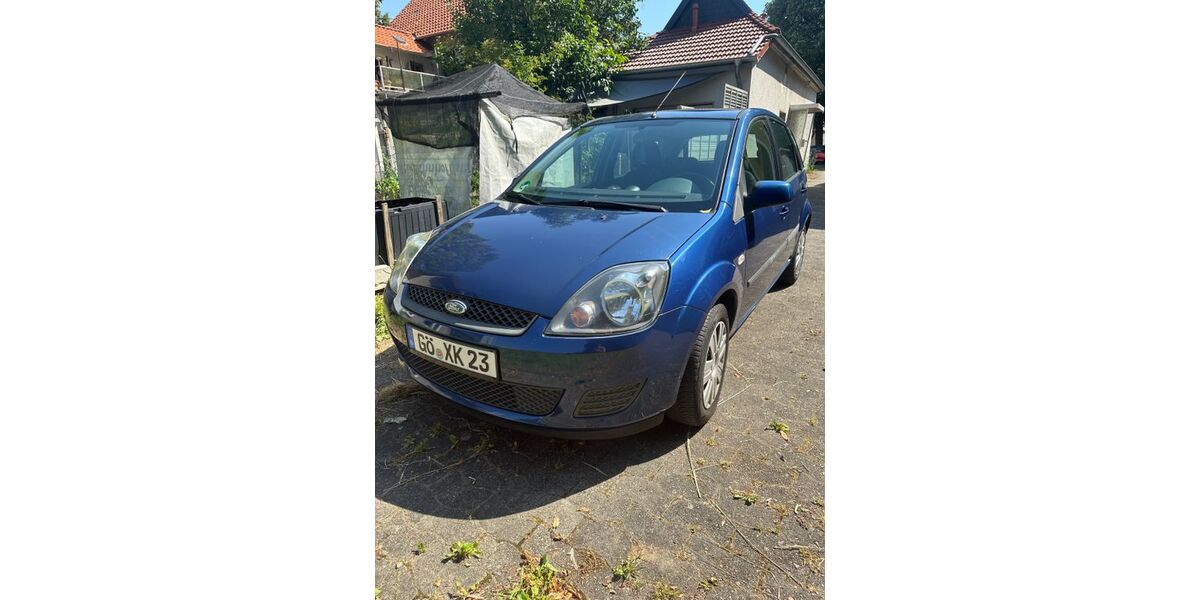 Ford Fiesta 129.500 km 1.400 &euro; Göttingen 37081