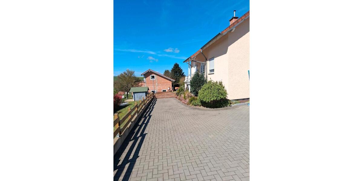 Einfamilienhaus Duderstadt - 6 Zimmer, 216 m&sup2;, 399.000&euro; | Angebot:27201083