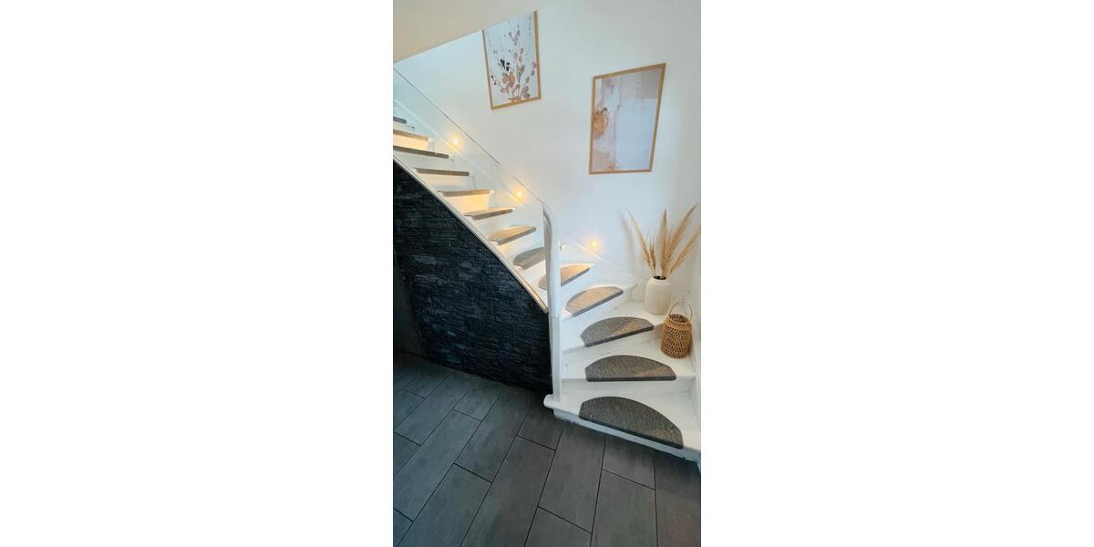 Einfamilienhaus Rosdorf - 3.5 Zimmer, 130 m&sup2;, 440.000&euro; | Angebot:27004042