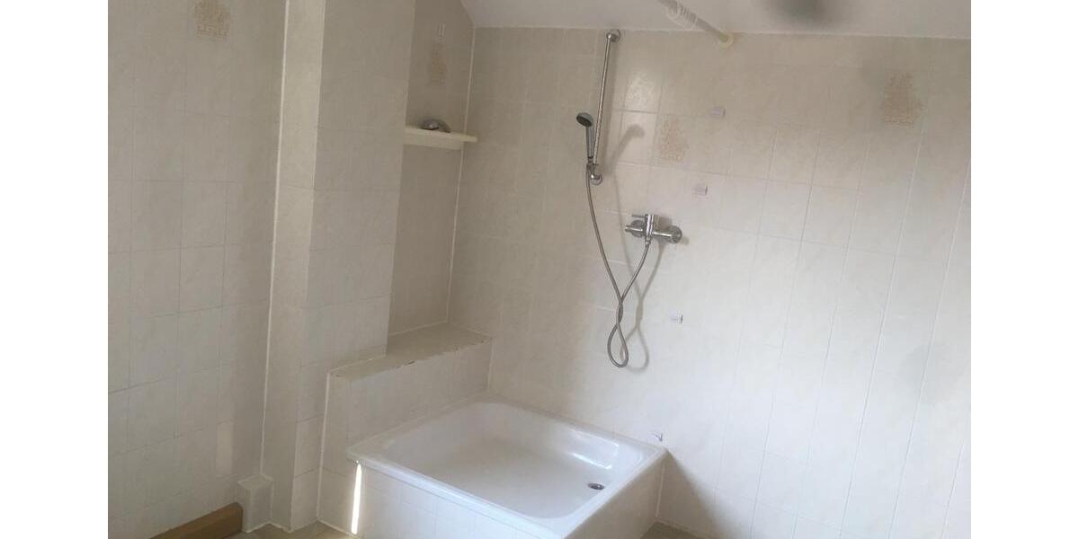 Sehr schöne und helle 3 ZKB-Wohnung in ruhiger Lage von Adelebsen 2 zimmer