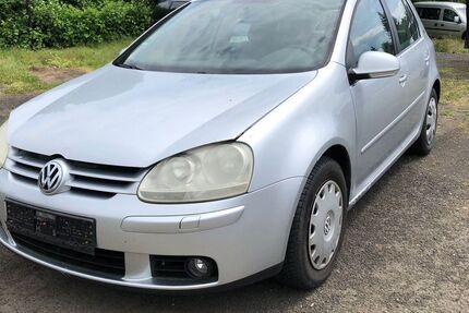VW Golf 224.000 km 1.600 € Göttingen 37081