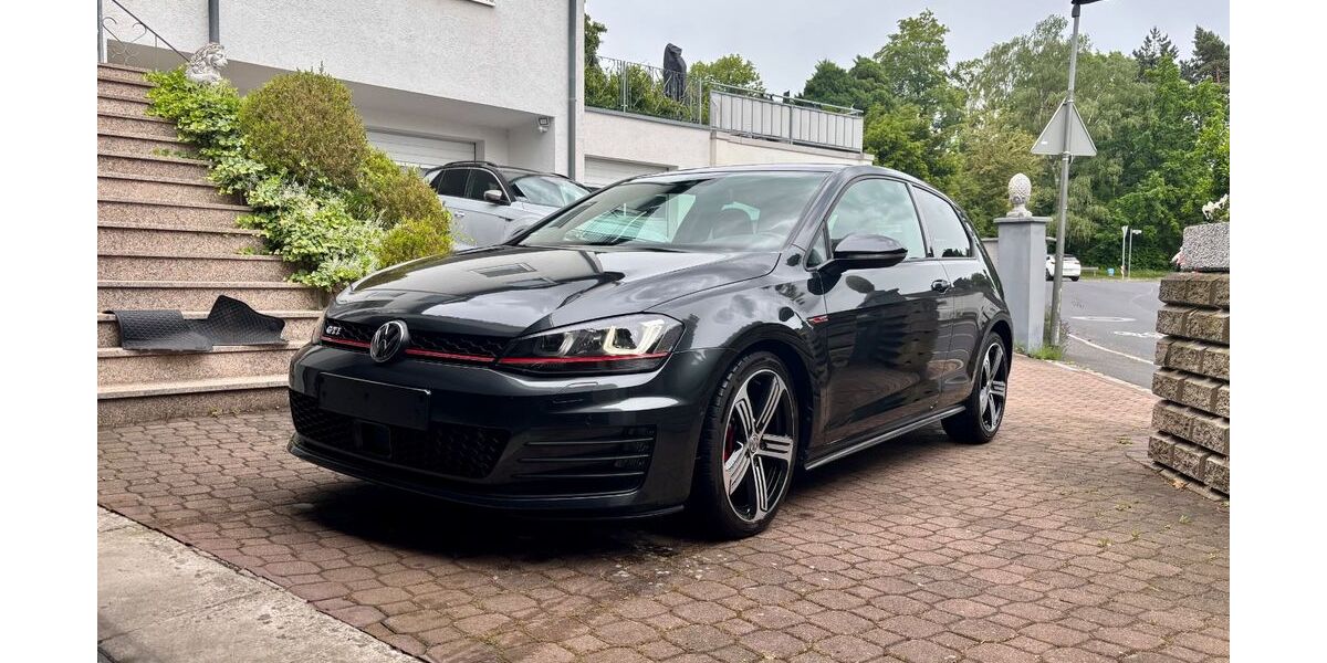VW Golf 36.350 km 17.000 &euro; Göttingen 37073