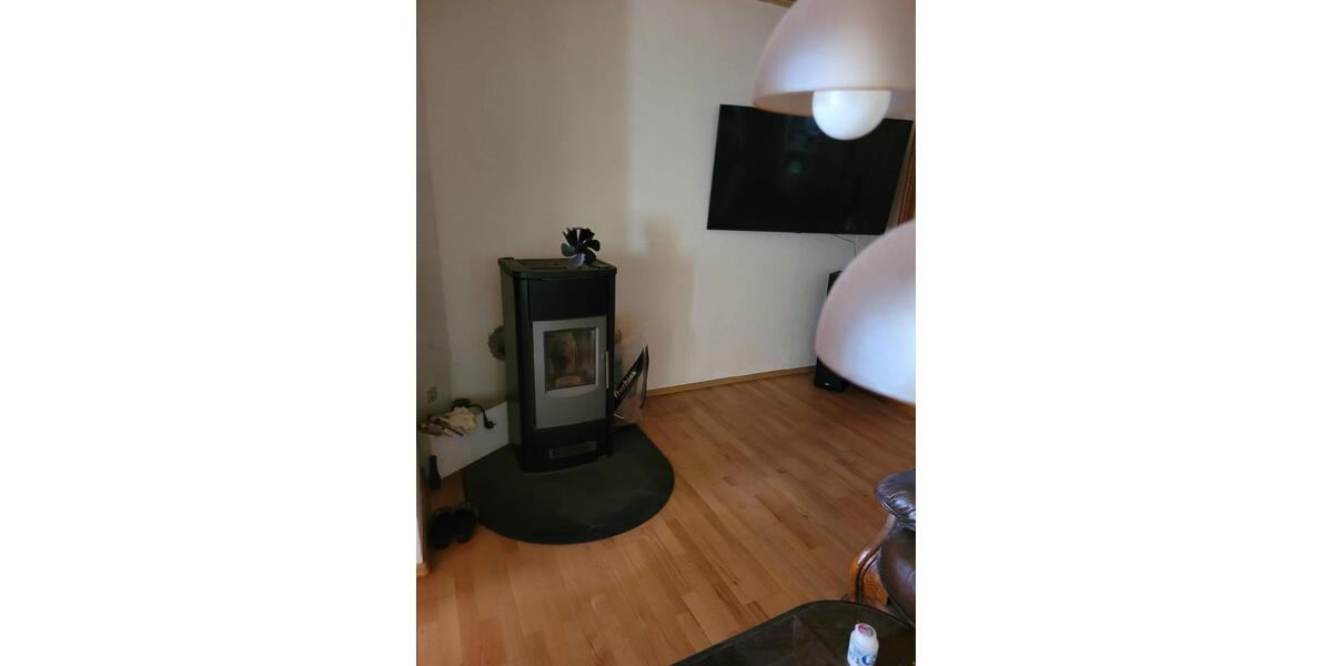 Einfamilienhaus Wesertal - 8 Zimmer, 220 m&sup2;, 185.000&euro; | Angebot:26023084