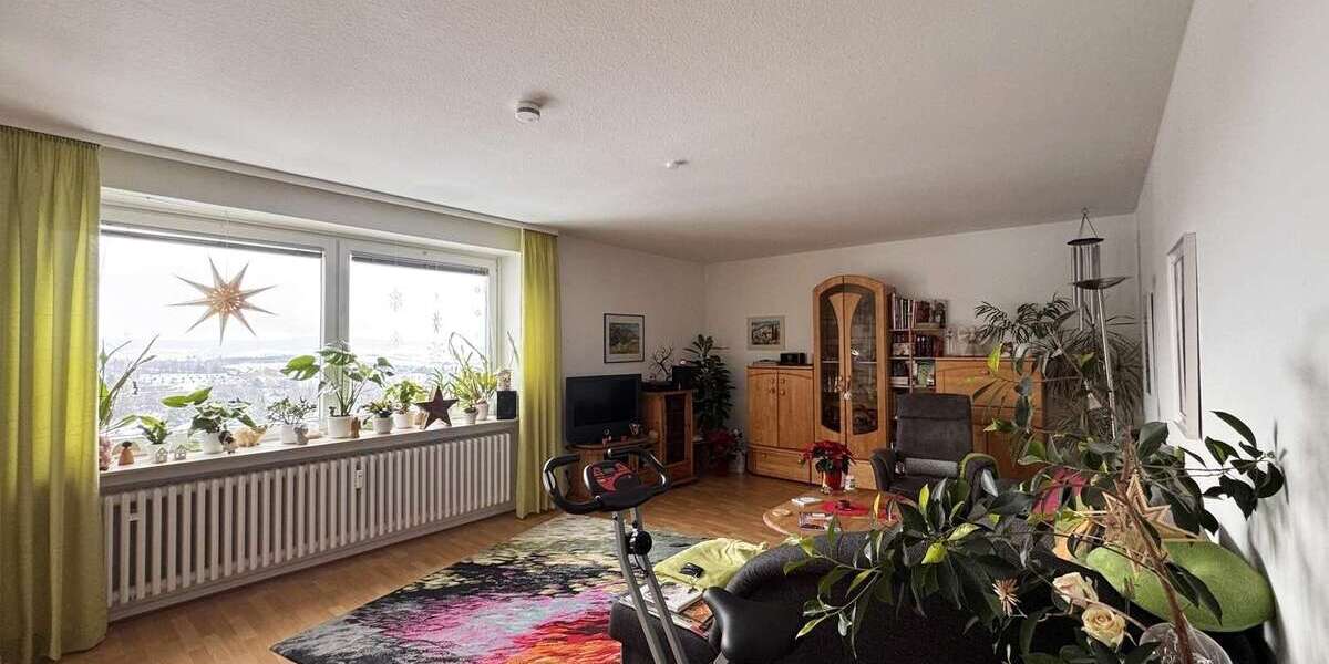 Etagenwohnung Göttingen Oststadt - 3 Zimmer, 97 m&sup2;, 219.000&euro; | Angebot:25448762