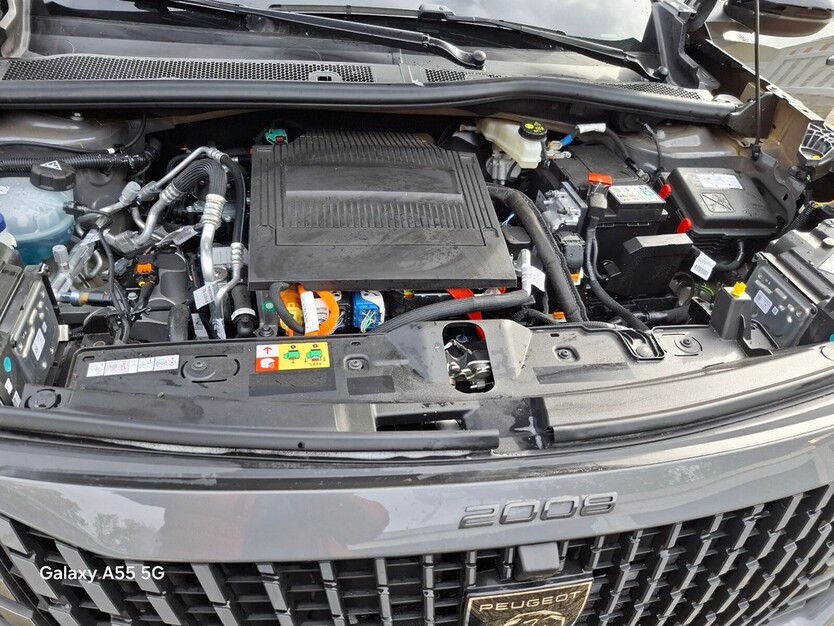 Peugeot 2008 12.500 km 28.500 € Einbeck 37574