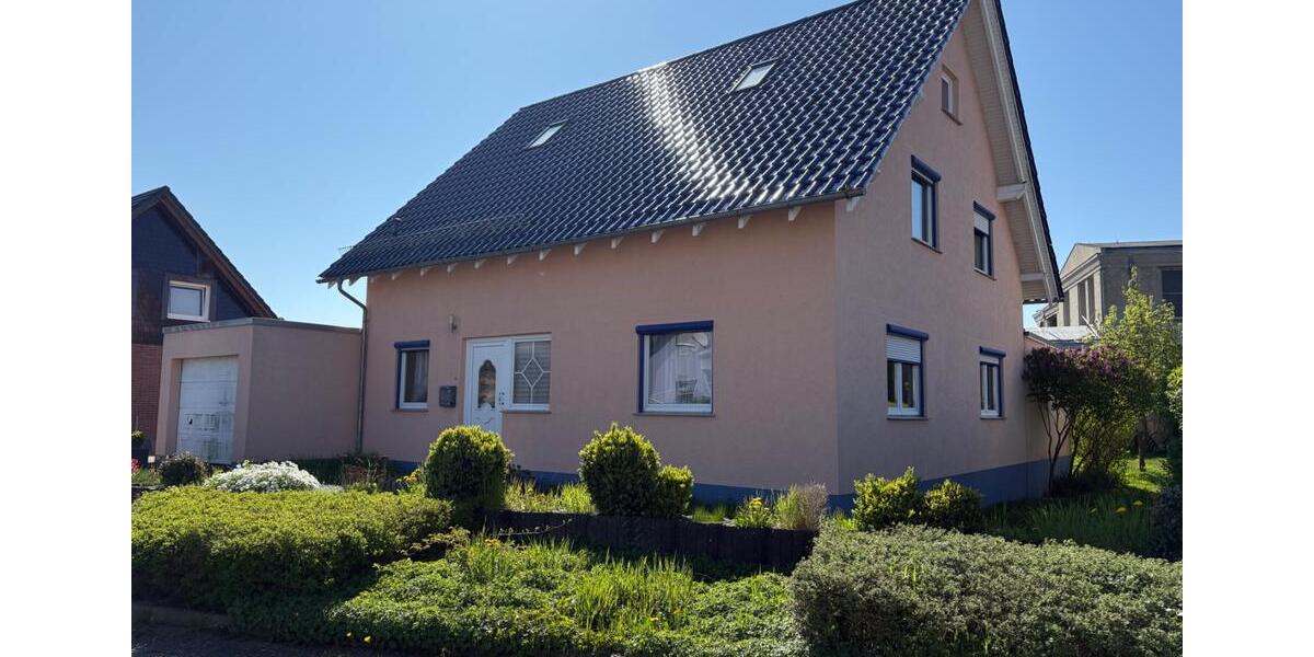 Einfamilienhaus Katlenburg-Lindau Lindau - 7 Zimmer, 199 m&sup2;, 395.000&euro; | Angebot:26396197
