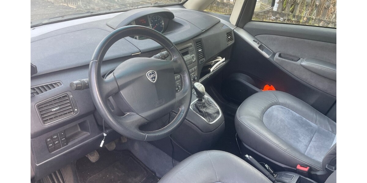 Lancia Musa 127.000 km 2.100 € Bovenden 37120