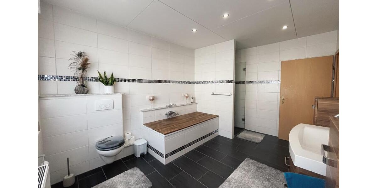 Bungalow Uslar - 4 Zimmer, 130 m&sup2;, 265.000&euro; | Angebot:24622635