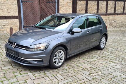VW Golf 99.000 km 17.400 € Kalefeld-Echte 37589