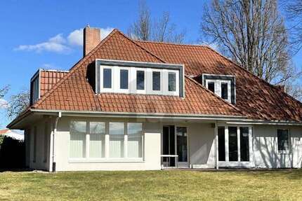 Haus Northeim - 7 Zimmer, 160 m&sup2;, 2.100&euro; | Angebot:27329184