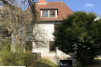 Haus Göttingen - 8 Zimmer, 176 m&sup2;, 425.000&euro; | Angebot:25199663