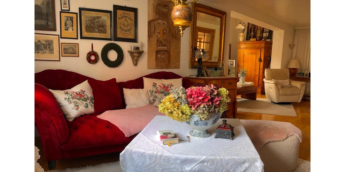 Einfamilienhaus Hardegsen - 12 Zimmer, 350 m&sup2;, 349.000&euro; | Angebot:25756950