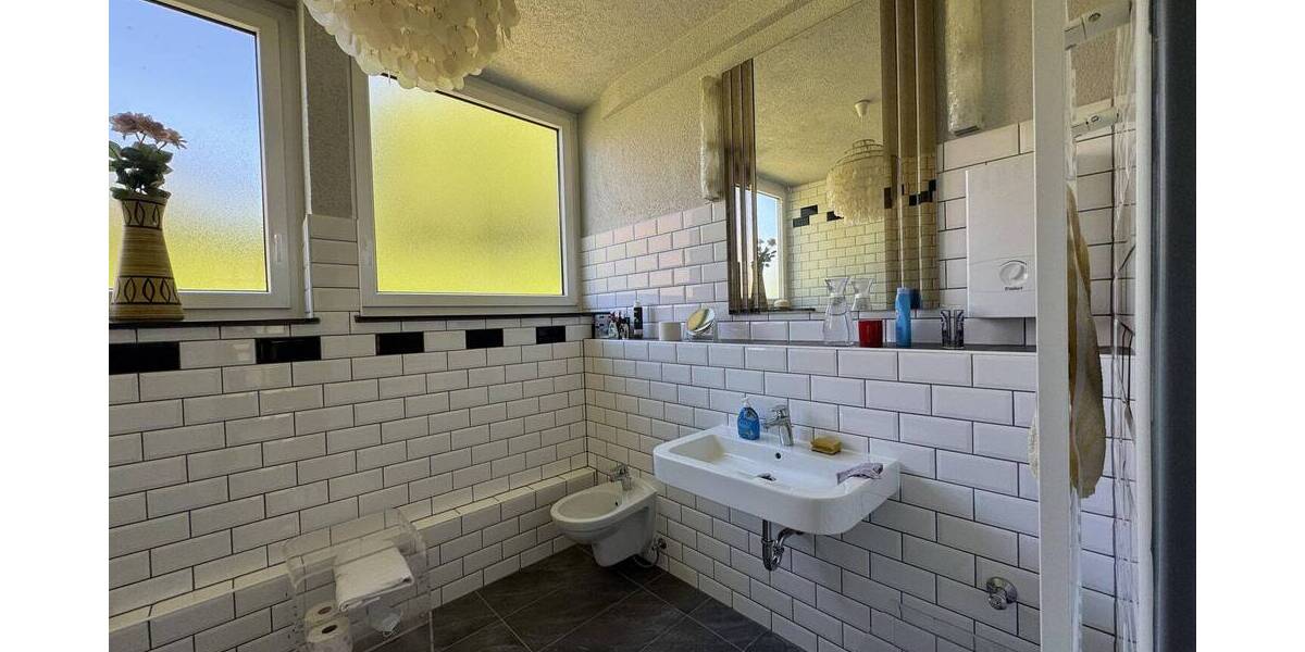 Mehrfamilienhaus, Wohnhaus Kalefeld - 8 Zimmer, 150 m&sup2;, 350.000&euro; | Angebot:26118112