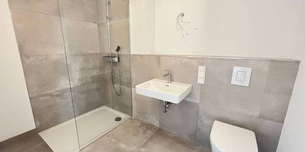 Etagenwohnung Göttingen Weende - 3 Zimmer, 82 m&sup2;, 472.500&euro; | Angebot:26388357