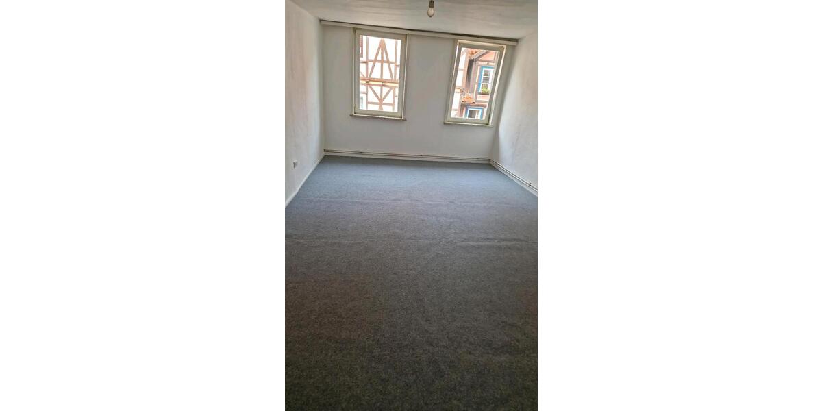 Etagenwohnung Hann. Münden - 7 Zimmer, 195 m&sup2;, 1.050&euro; | Angebot:26476273