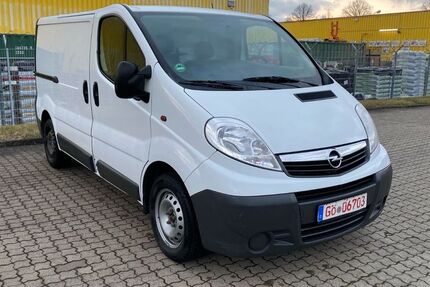 Opel Vivaro 293.000 km 4.599 € Göttingen 37079