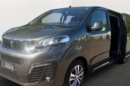 Peugeot Traveller
